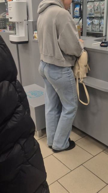 имплант в жопе