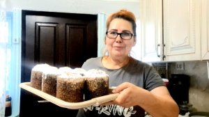 1168 Их нужно уже убирать.Нашёлся хозяин. Пеку Куличи к Пасхе.