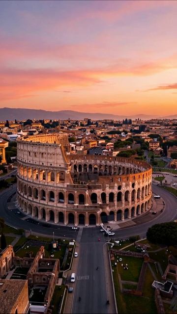Римская арена: Колизей на закате #Рим #Колизей #История