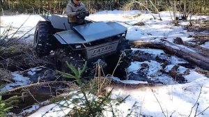 На ГАЗАНе переезжаю весенний ручей.