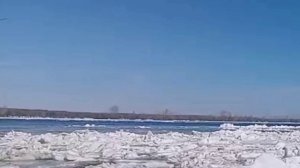 Проводы льда на реке Кама