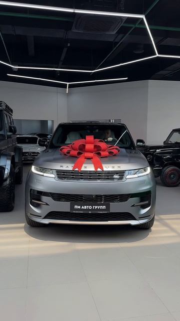 + 1 Довольная семья / А отзыв наших клиентов о покупке Range Rover Sport уже на канале!