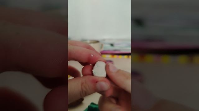 Как слепить врискасса котика