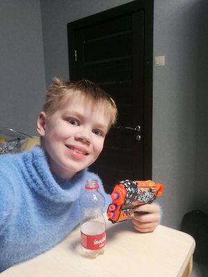 стреляю из пистолета в палку газировки 😈 (часть 3)