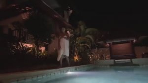 СТРИМ. В бассейне с Синди 👙🩲