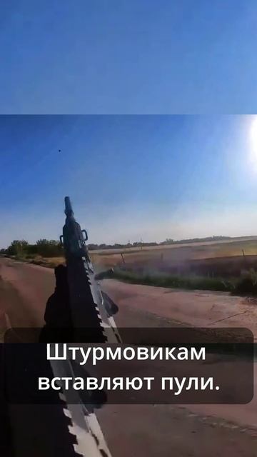 Как гвозди в тонкие запястья…