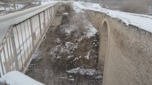 Зима в горах Дагестана, путешествие по горным местности мы увидели два моста старый и новый