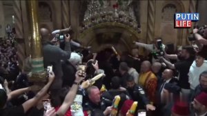 🔥 Благодатный огонь сошел в храме Гроба Господня в Иерусалиме

🙏 - Это чудо!