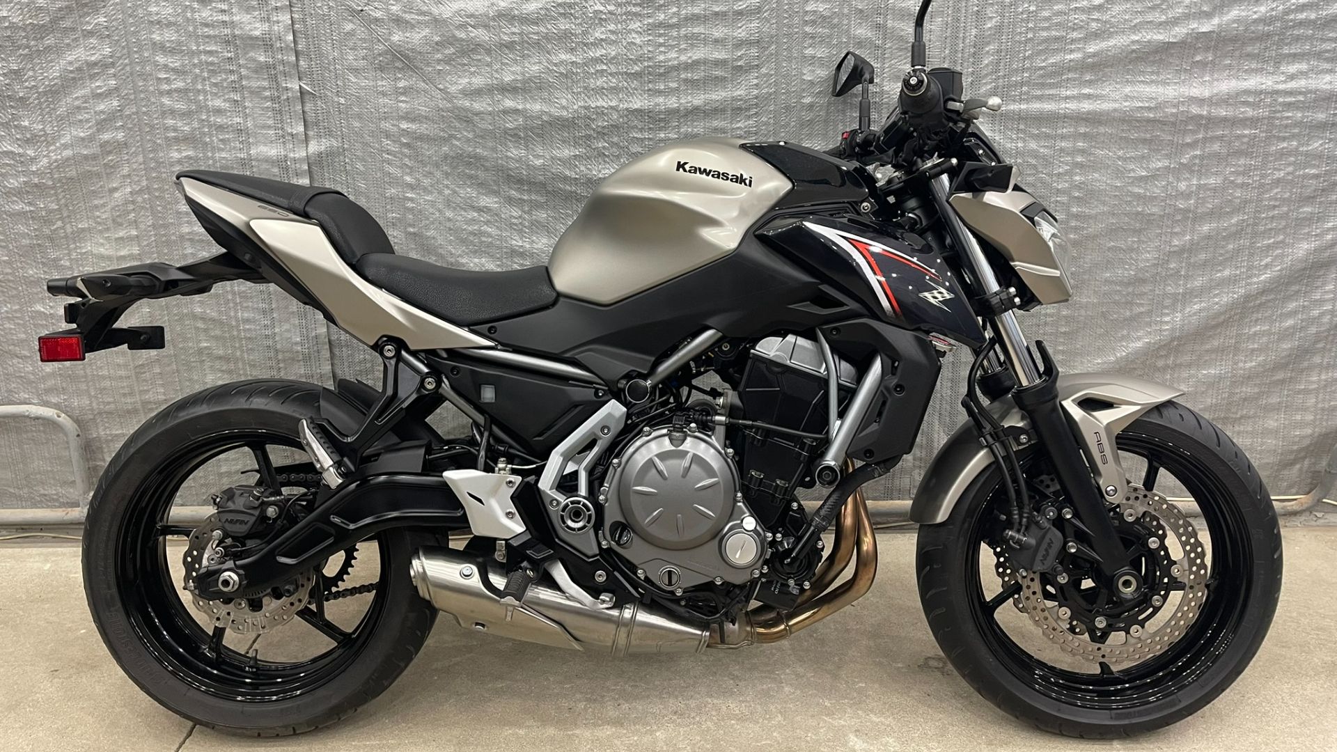 Осмотр Kawasaki Z650 (2017)