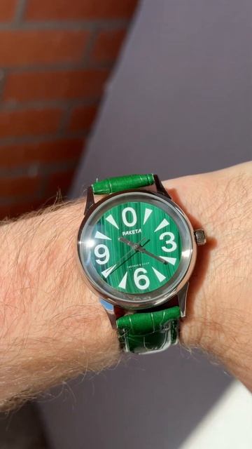 Каменные часы Ракета-Big Zero малахит сталь СССР