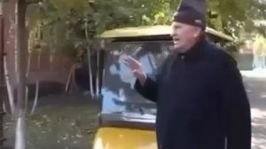 Жириновский и петушиный крик