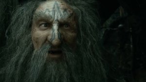 Гэндальф находит и освобождает Траина отца Торина. HD