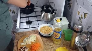 Однако похолодало. Гороховый суп очень вкусно. Радуга. Сельская жизнь.