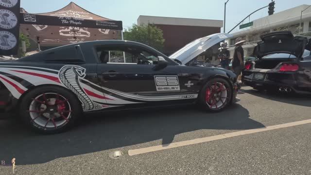 АВТОСАЛОН НА ЛОНГ-БИЧ-БЕЛЬМОНТ-ШОР . 4K UHD