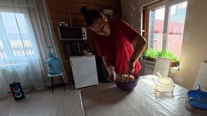 10.04.2026 // Стряпаю куличи // Съездили в Красноярск // Моя рассада