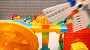 Залипательное видео для детей. Играем с мельницами и с конструктором изучаем все.#дети#видеодлядетей