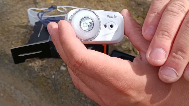 Лучший фонарь в своём формате! Fenix Hl-17r