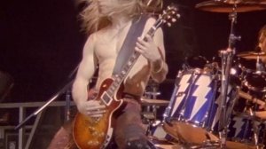 Ozzy Osbourne - Crazy Train (Live  Loud)