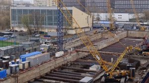 Разгрузка тюбингов для проходки тоннеля от станции Серебряный Бор Рублёво-Архангельской линии