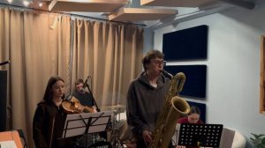 Quiet Fire - Mammal Hands (4et Daniil Machnev)