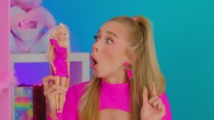 Строим Удивительный Кукольный Домик _ Барби vs Братц Челлендж от Fun Challenge