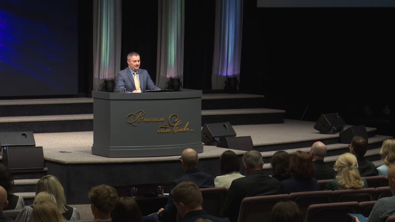 Апрель 10, 2026 – Пятница, Даниил Максимов,  Право на власть отложить прежний образ жизни