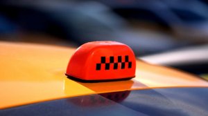 Сотрудники ТЦК похитили таксиста и бросили его машину на улице в Одессе