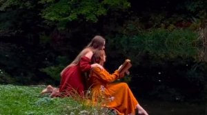 Подарю фотографию маме. Нейромузыку.