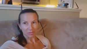 Кристина Мотиватор- СНИМАЮ НОВЫМ ДЕШЕВЫМ ТЕЛЕФОНОМ.