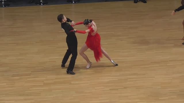 гр.2 - Ю-2+1 (до B кл.) LA - 1/2 F