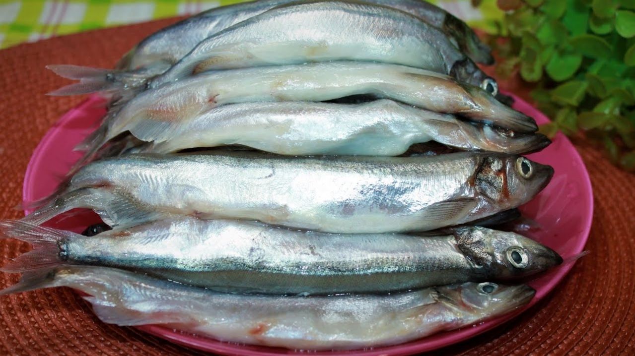 Как вкусно, без запаха и брызг, пожарить РЫБУ? Мойва на сковороде без запаха. смотреть онлайн