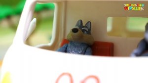 Щенячий патруль проходит опасные препятствия. Маршал попадает в плен.  Мультики про машинки