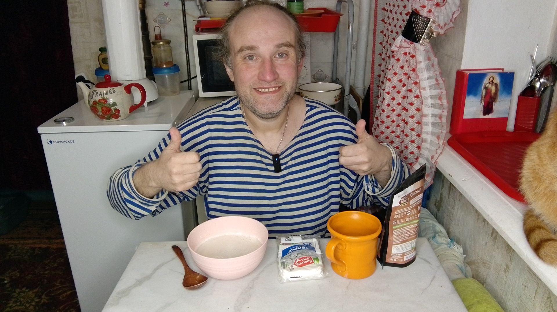 Вкусный белковый ужин с Рыжулей пойло с творогом. Мукбанг. Обжор. Еда на камеру. Диета. Шизофрения.