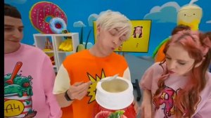 SVID_20260412_115040_2.mp4