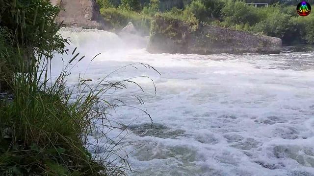 Сила стихии: Мощный шум водопада  Звуки природы