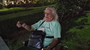 Я очень Устала. Муж принёс мне завтрак. Пришли в ашрам. Ужин в Европейской столовой. Путтапарти.