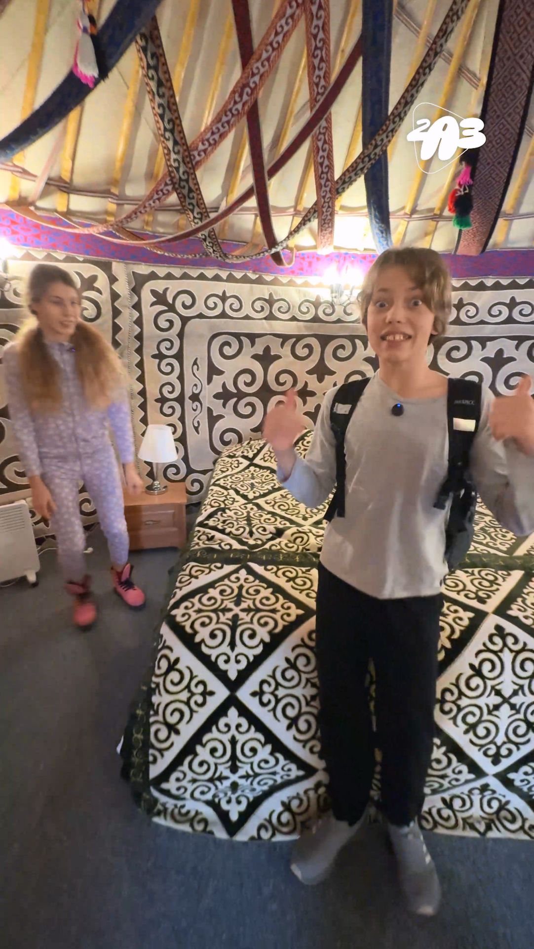 👽 Здесь живут ИНОПЛАНЕТЯНЕ?! Дом для ГИГАНТОВ