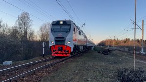 «Новинка» Тепловоз ТЭП70БС-379 с пасс.поездом на перегоне, 2026 год