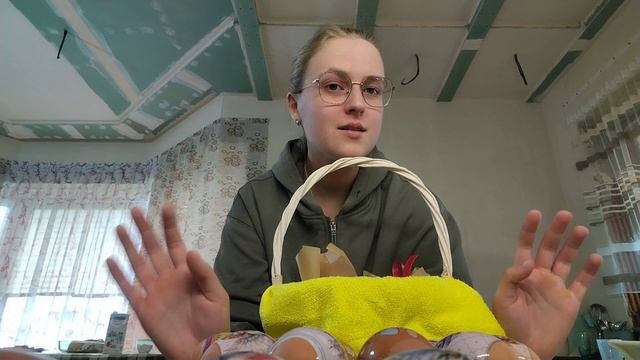 ВЛОГ Украшаем ЯЙЦА Новый корм для Сёмы