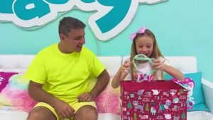 Семейные приключения Насти и папы [get.gt]