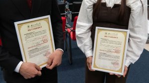 Студенты из Казахстана получили сертификаты на обучение в Китае