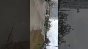 катаемся на трюковой дороге