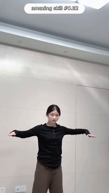 Плавные движения Нереально #смешно #сосредоточенность #навыки #плавно #уважение #идеально #shorts