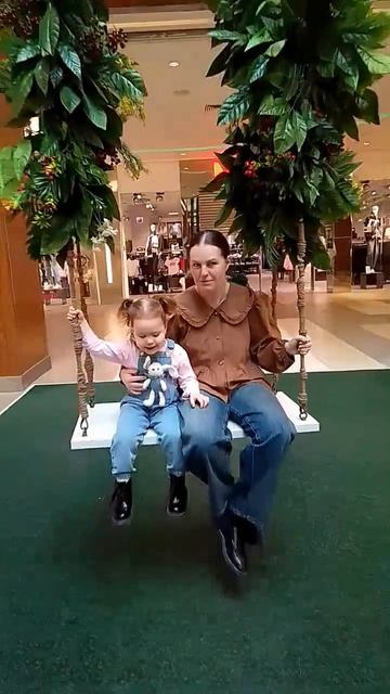 Мои - внучка и правнучка. 🇧🇾.mp4