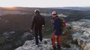 Прыжок в бездну с обрыва