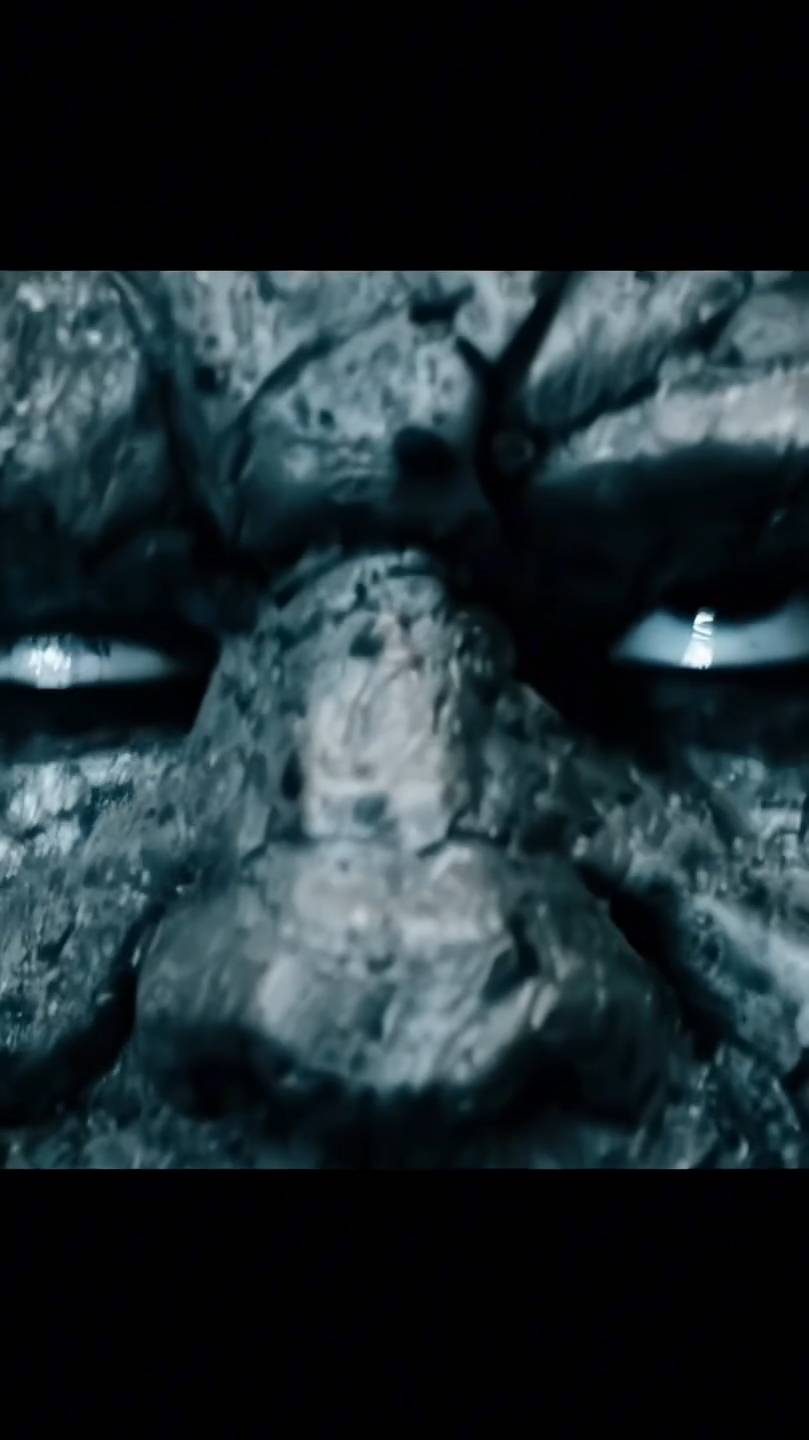 Вот значит, как он растет😳