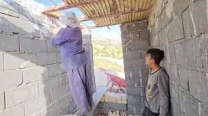 322ч.Удивительная кочевая жизнь:  как эта семья построила туалет с минимальными ресурсами