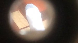 Сидеть в 12:12 на стуле