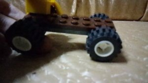 Как сделать машинку из Лего