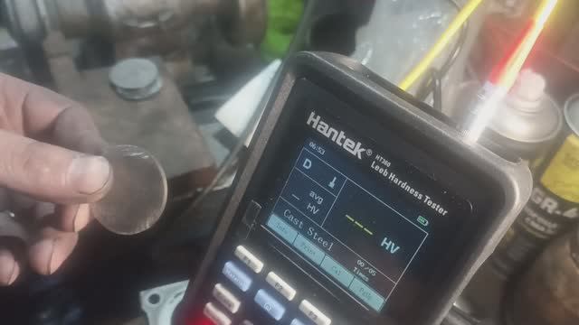 Как меняется жёсткость поверхности пятака для регулировки зазора в клапанах при его стачивании.